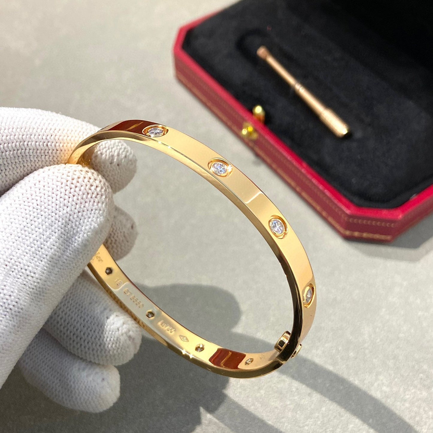 [ElanLuxe Jewelry]LOVE BRACELET 6.1MM 10 DIAMONDS