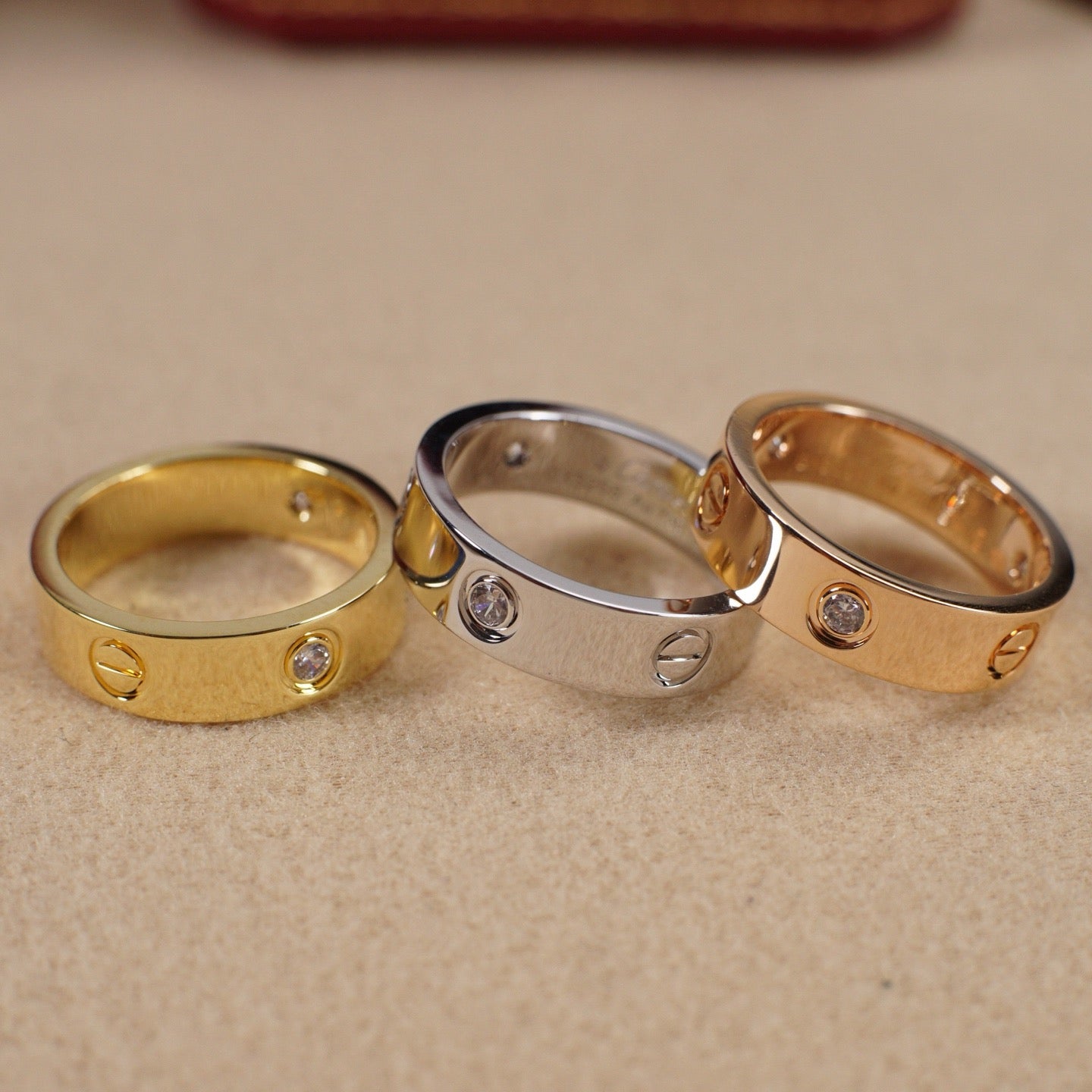 [ElanLuxe Jewelry]LOVE 5.5MM 3 DIAMOND RING