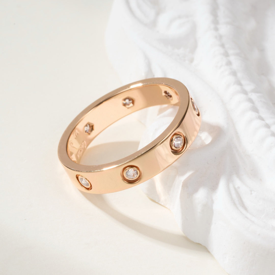 [ElanLuxe Jewelry]LOVE 4MM 8 DIAMOND RING