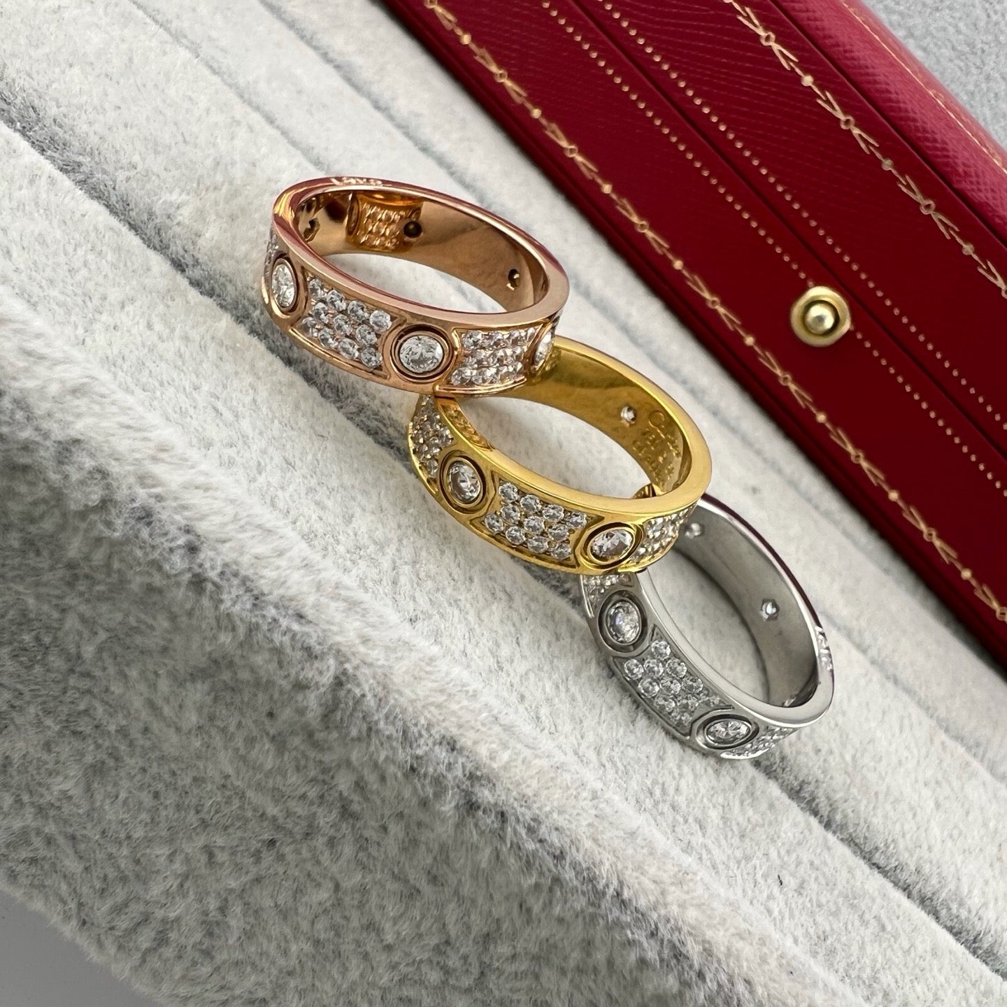 [ElanLuxe Jewelry]LOVE 5.5MM FULL-PAVE 6-DIAMOND RING