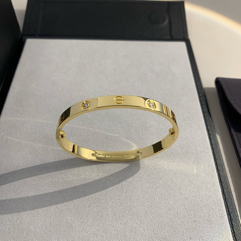 [ElanLuxe Jewelry]LOVE BRACELET 6.1MM 4 DIAMONDS