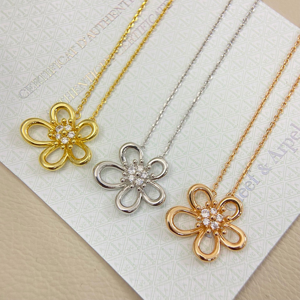 [Elanluxe Jewelry]FLOWERLACE NECKLACE 5 DIAMONDS
