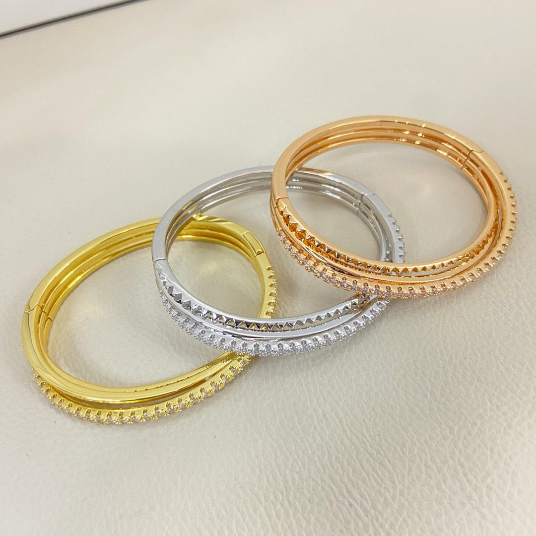 [ElanLuxe Jewelry]ETINCELLE HALF-PAVED DIAMOND BRACELET