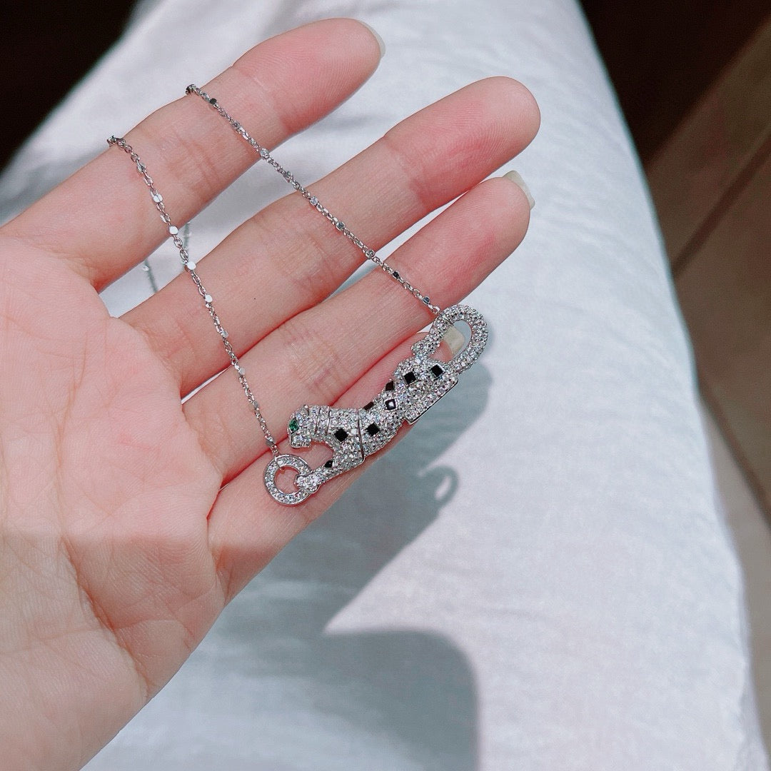 [ElanLuxe Jewelry]PANTHERE PAVED DIAMOND NECKLACE