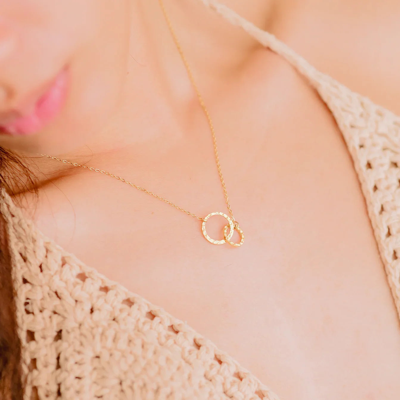 [ElanLuxe]Isabelle Gold Hoop Necklace