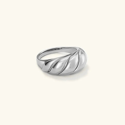 [ElanLuxe]Lorelei Gold Croissant Ring
