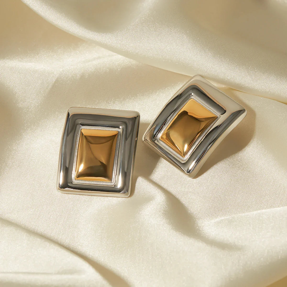 [ElanLuxe]Jocelyn Two Tone Earrings