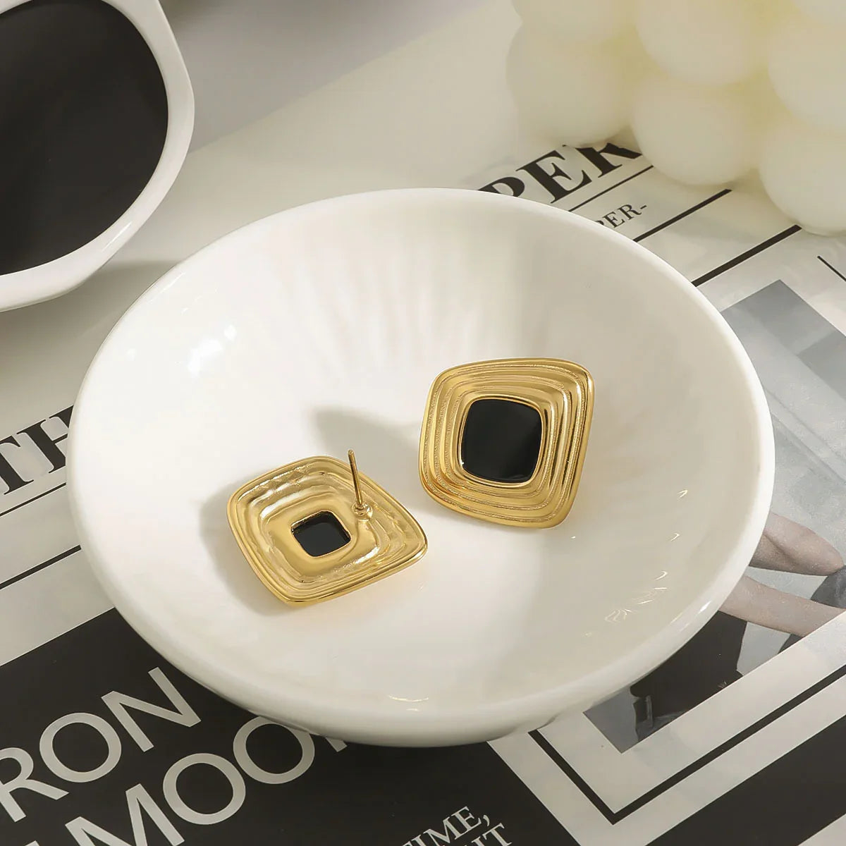 [ElanLuxe]Sylvie Geometric Gold Earrings