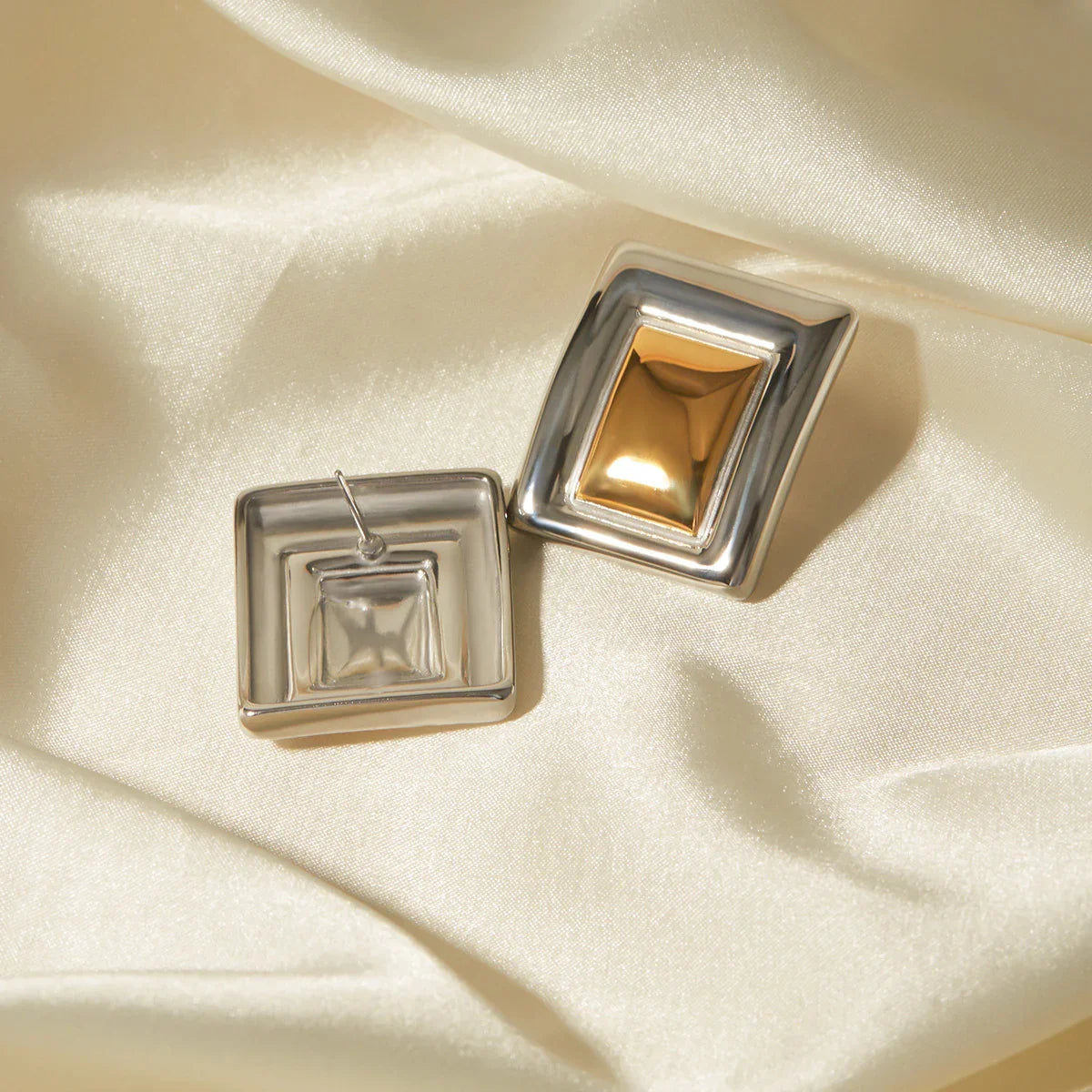 [ElanLuxe]Jocelyn Two Tone Earrings