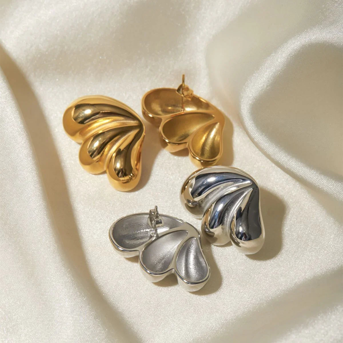 [ElanLuxe]Liesel Gold Butterfly Earrings