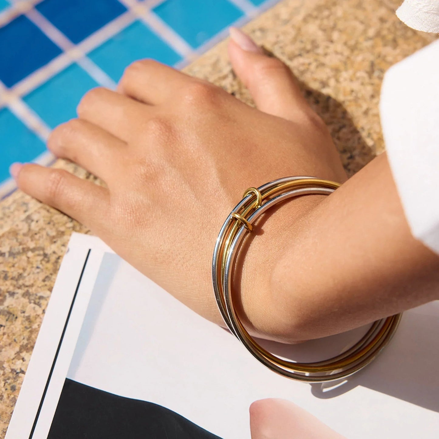 [ElanLuxe]Romina Two Tone Stacked Bracelet