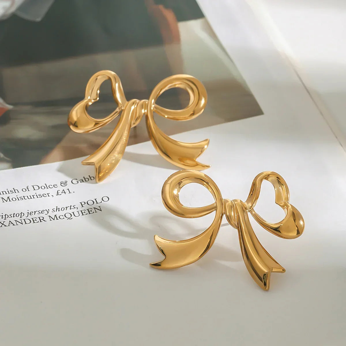 [ElanLuxe]Carissa Gold Bowtie Earrings
