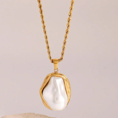 [ElanLuxe]Carly Mother Of Pearl Pendant