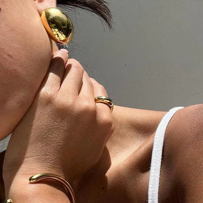 [ElanLuxe]Carrie Chunky Bean Gold Earrings