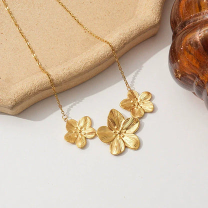 [ElanLuxe]Millie Gold Flower Necklace