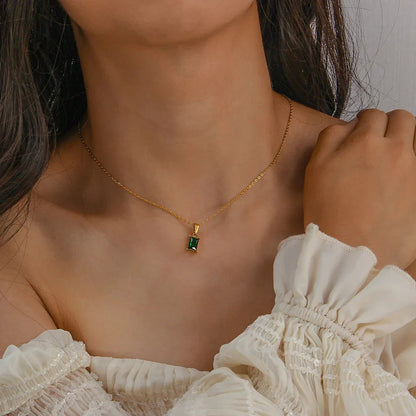 [ElanLuxe]Emi Green Necklace