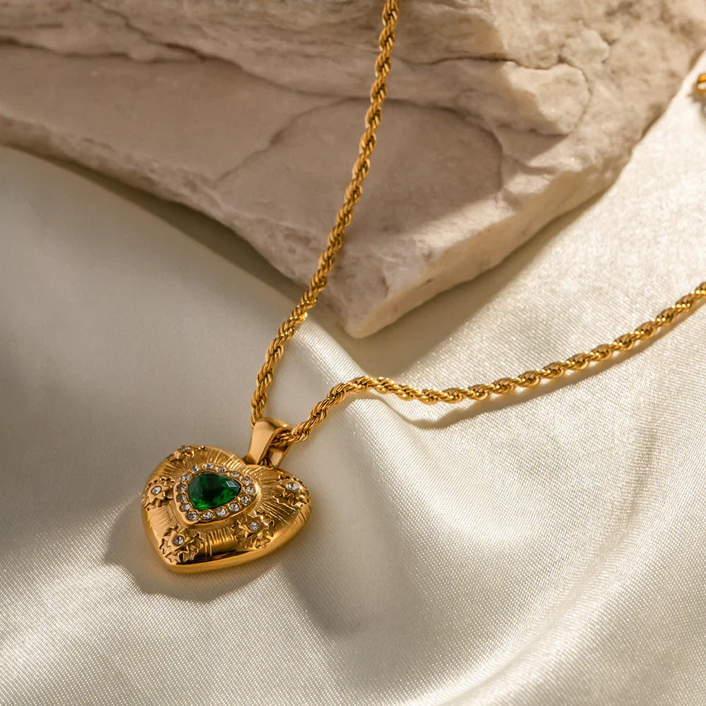 [ElanLuxe]Caelus Gold Heart Necklace