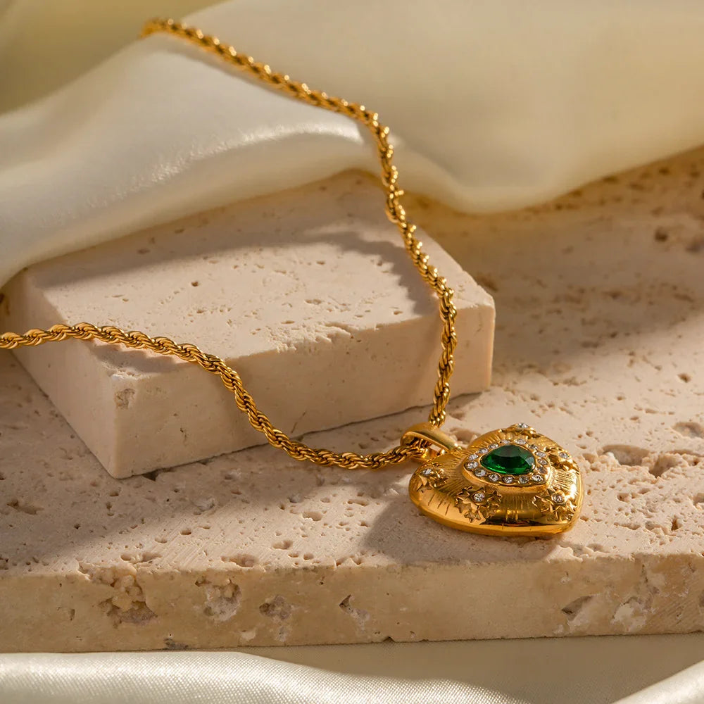 [ElanLuxe]Caelus Gold Heart Necklace