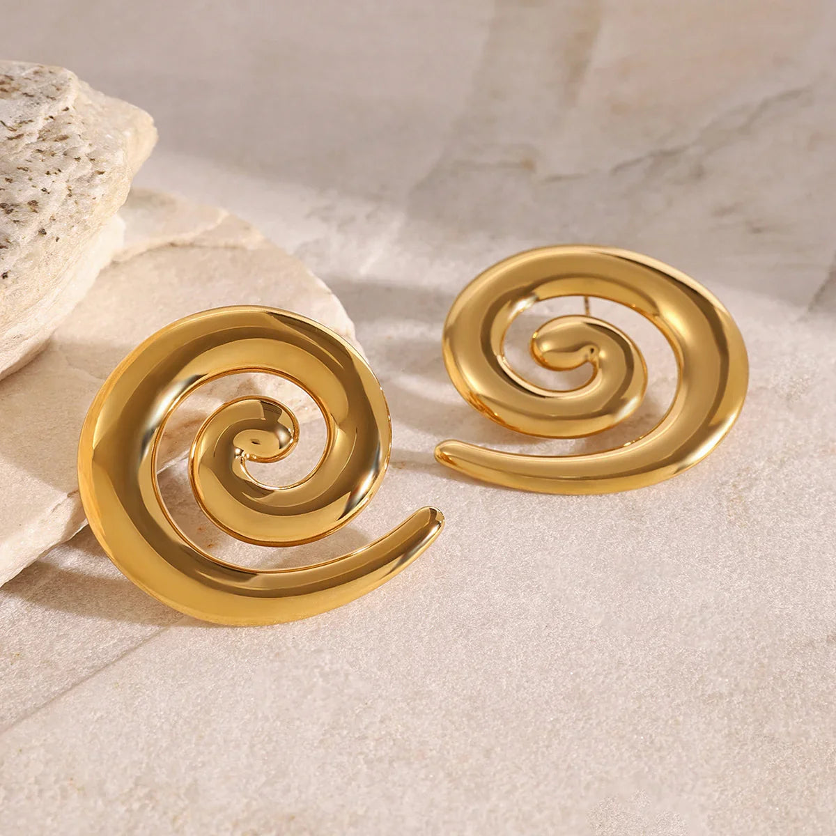 [ElanLuxe]Zarya Spiral Gold Earrings