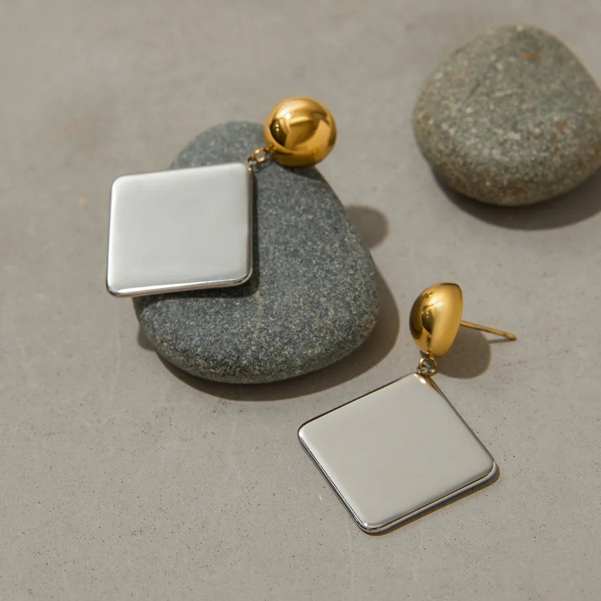 [ElanLuxe]Kelly Geometric Drop Earrings