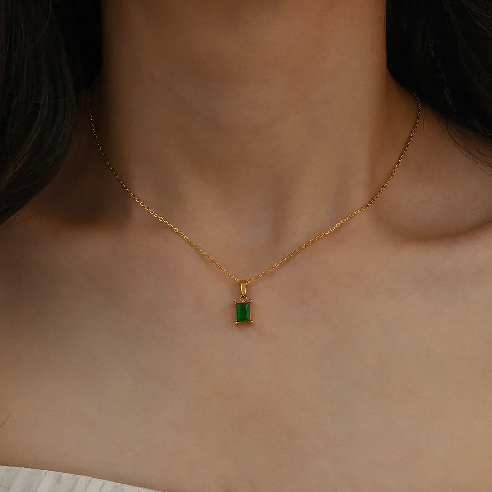 [ElanLuxe]Emi Green Necklace