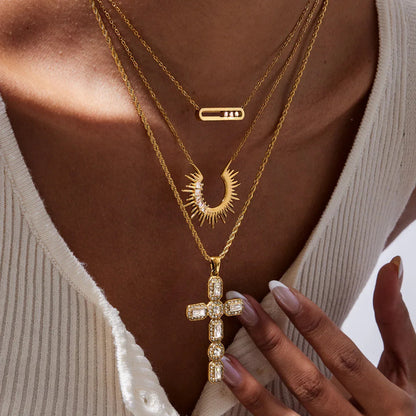 [ElanLuxe]Evangelina Diamond Cross Necklace