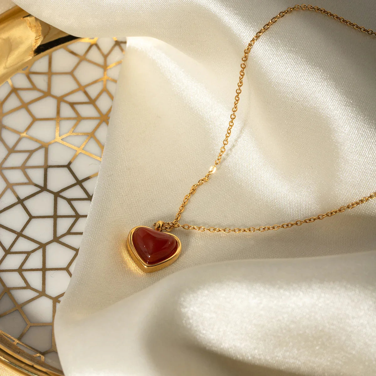 [ElanLuxe]Cecily Gold Heart Necklace