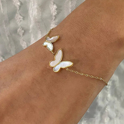 [ElanLuxe]Blaire Butterfly Pearl Bracelet
