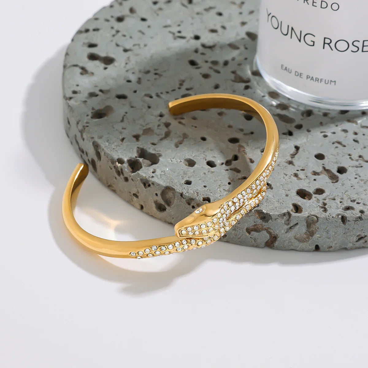 [ElanLuxe]Rosalee Serpentine Diamond Bangle