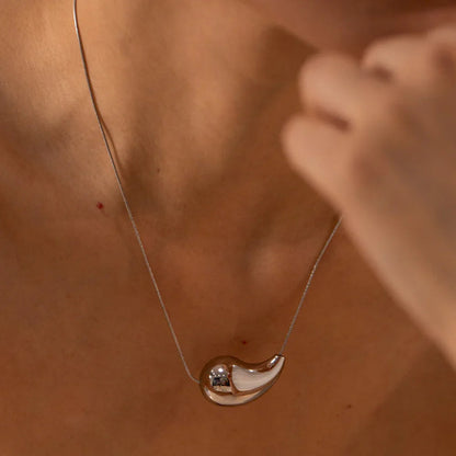 [ElanLuxe]Sandra Drop Necklace