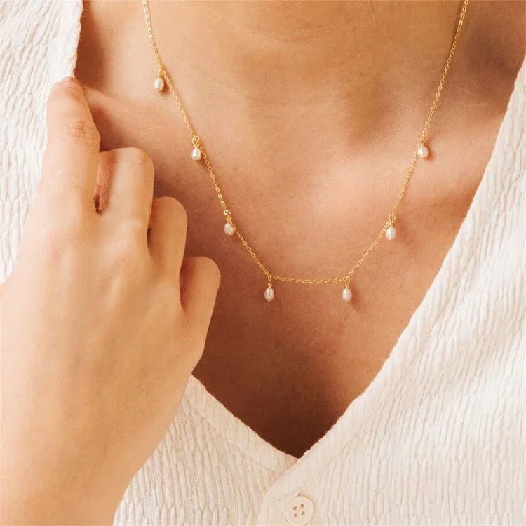 [ElanLuxe]Freeda Freshwater Pearl Necklace