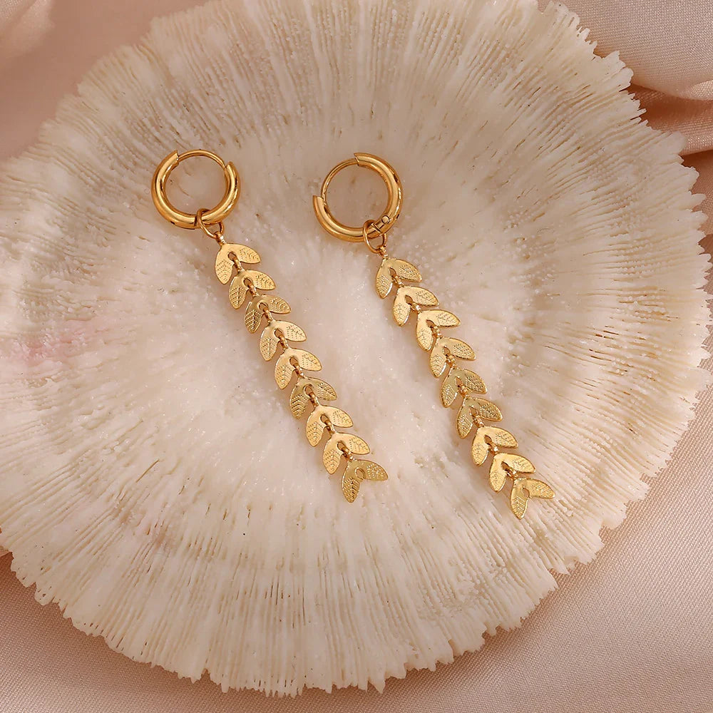 [ElanLuxe]Faith Fishtail Earrings