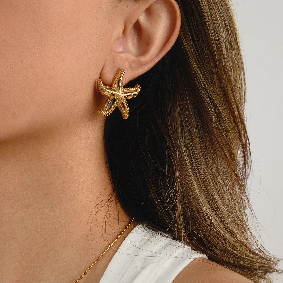 [ElanLuxe]Aquatta Gold Starfish Earrings