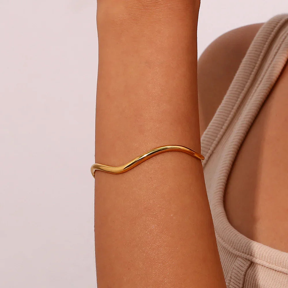 [ElanLuxe]Lucinda Gold Bangle