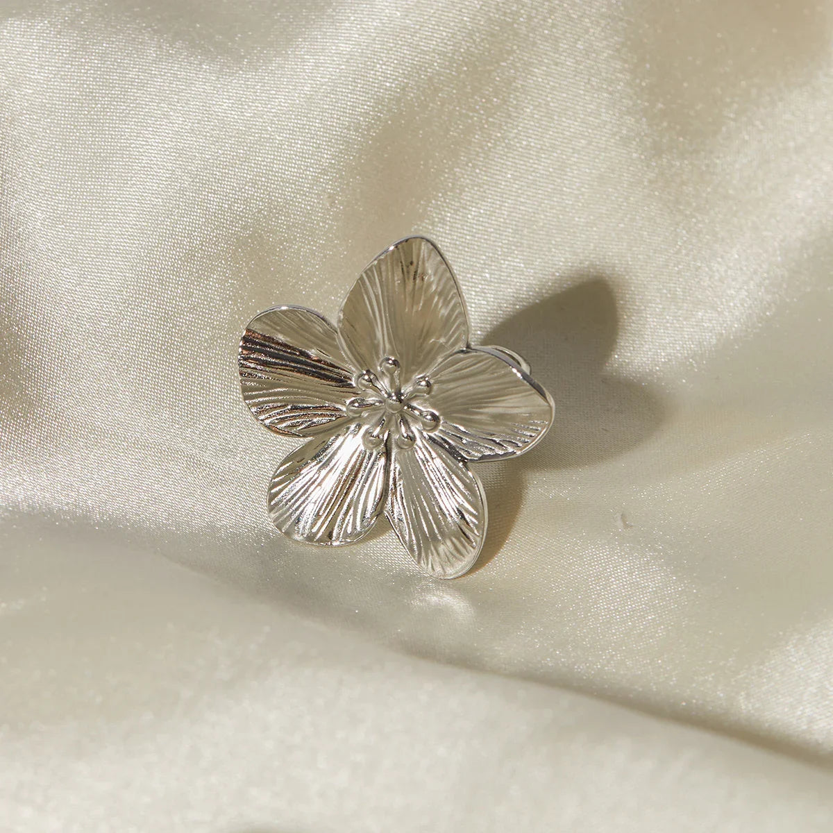 [ElanLuxe]Alina Silver Petal Ring
