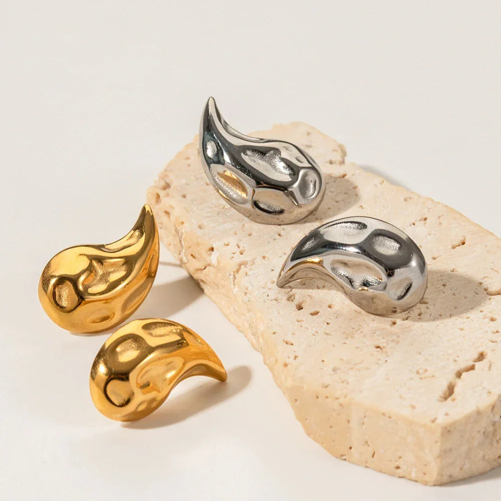 [ElanLuxe]Raven Vintage Teardrop Earrings