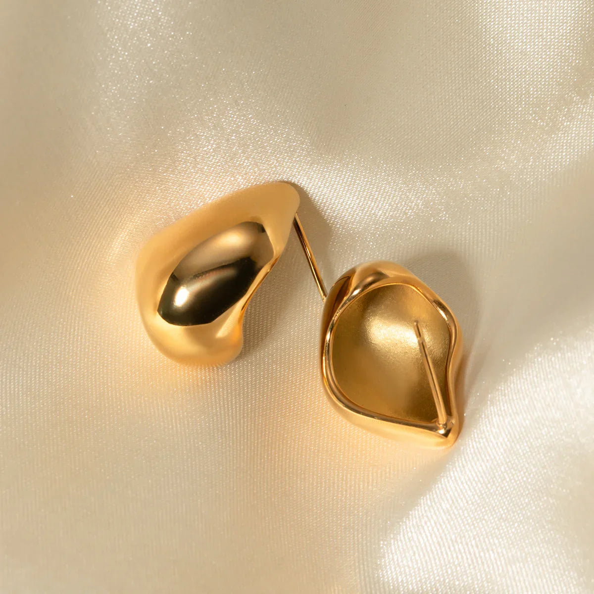 [ElanLuxe]Selena Gold Earrings