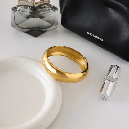 [ElanLuxe]Maelis Smooth Gold Bangle