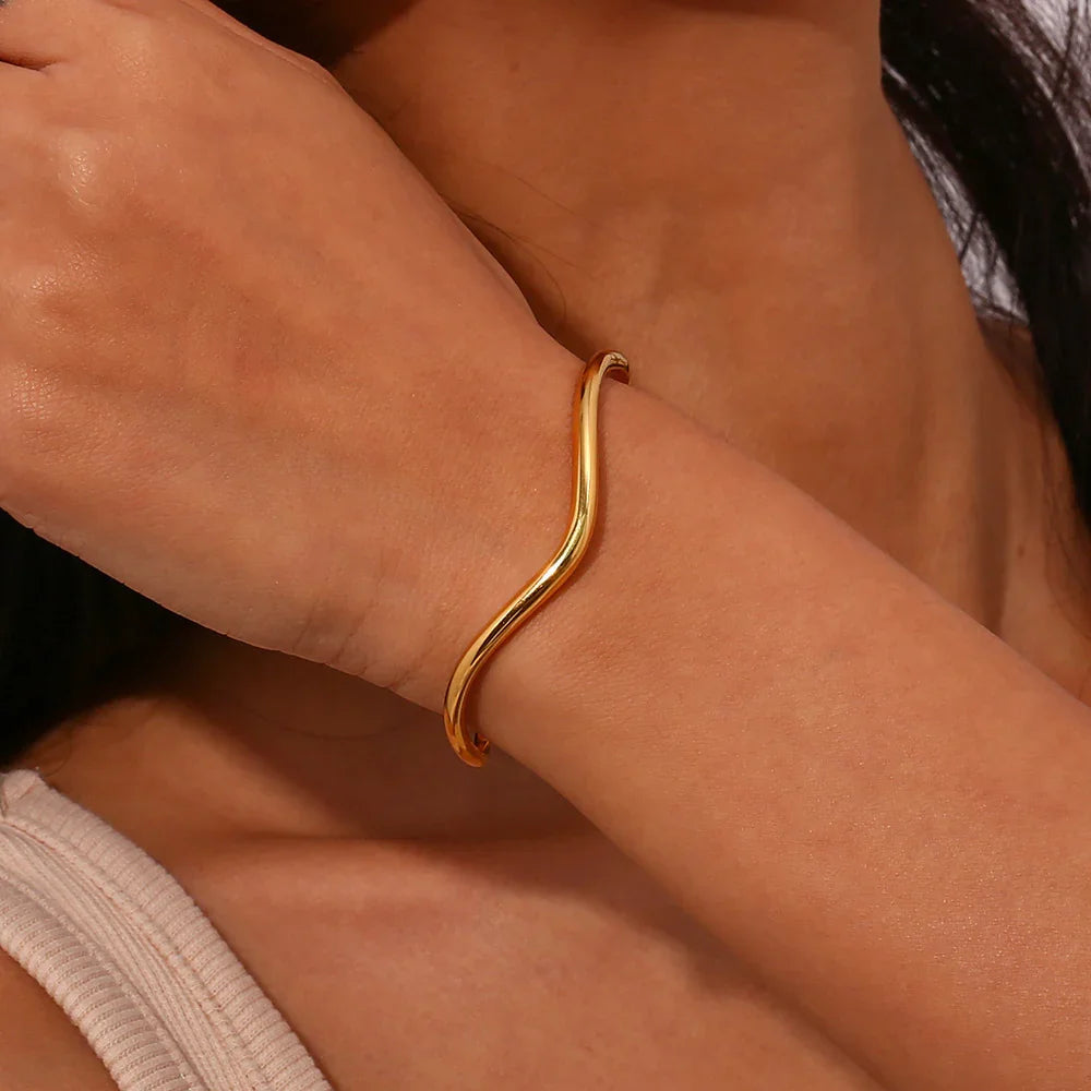 [ElanLuxe]Lucinda Gold Bangle