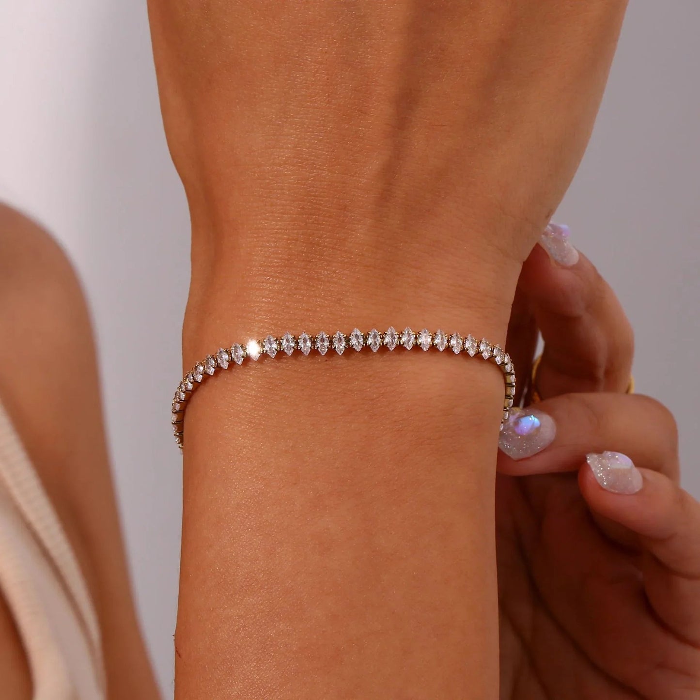 [ElanLuxe]Wisteria Diamond Tennis Bracelet