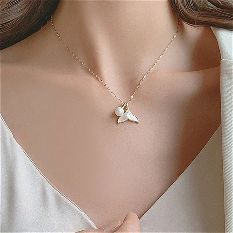 [ElanLuxe]Mermaid Freshwater Pearl Necklace