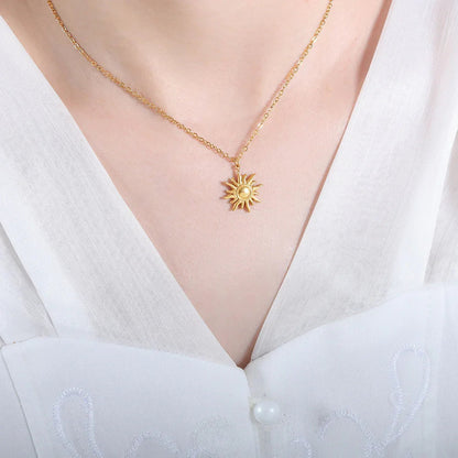 [ElanLuxe]Eliora Gold Sun Necklace