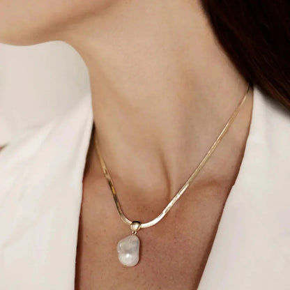 [ElanLuxe]Glorietta Herringbone Pearl Necklace