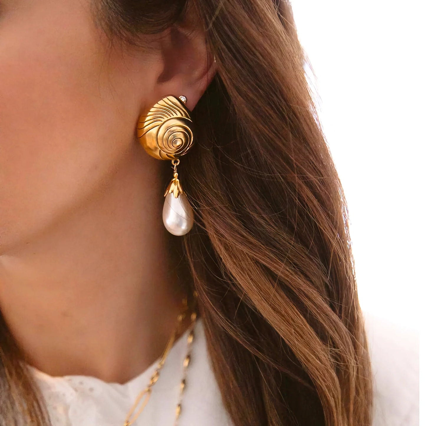 [ElanLuxe]Eleonora Freshwater Pearl Earrings
