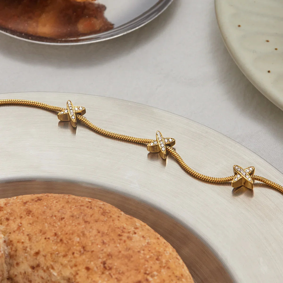 [ElanLuxe]Brienne Diamond Cross Herringbone Bracelet