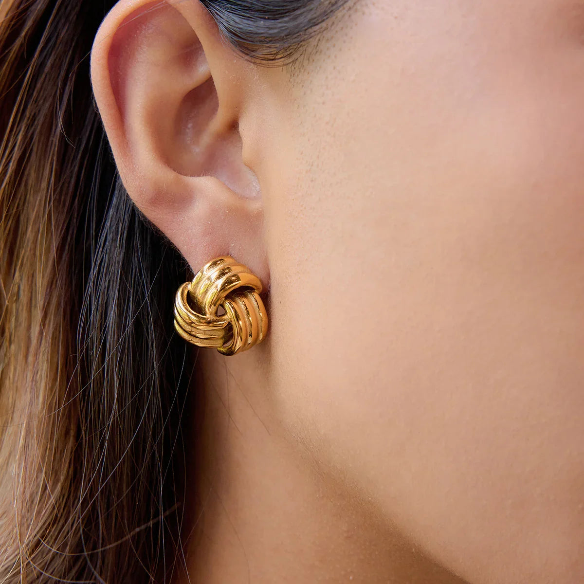 [ElanLuxe]Avielle Chunky Gold Knot Earrings