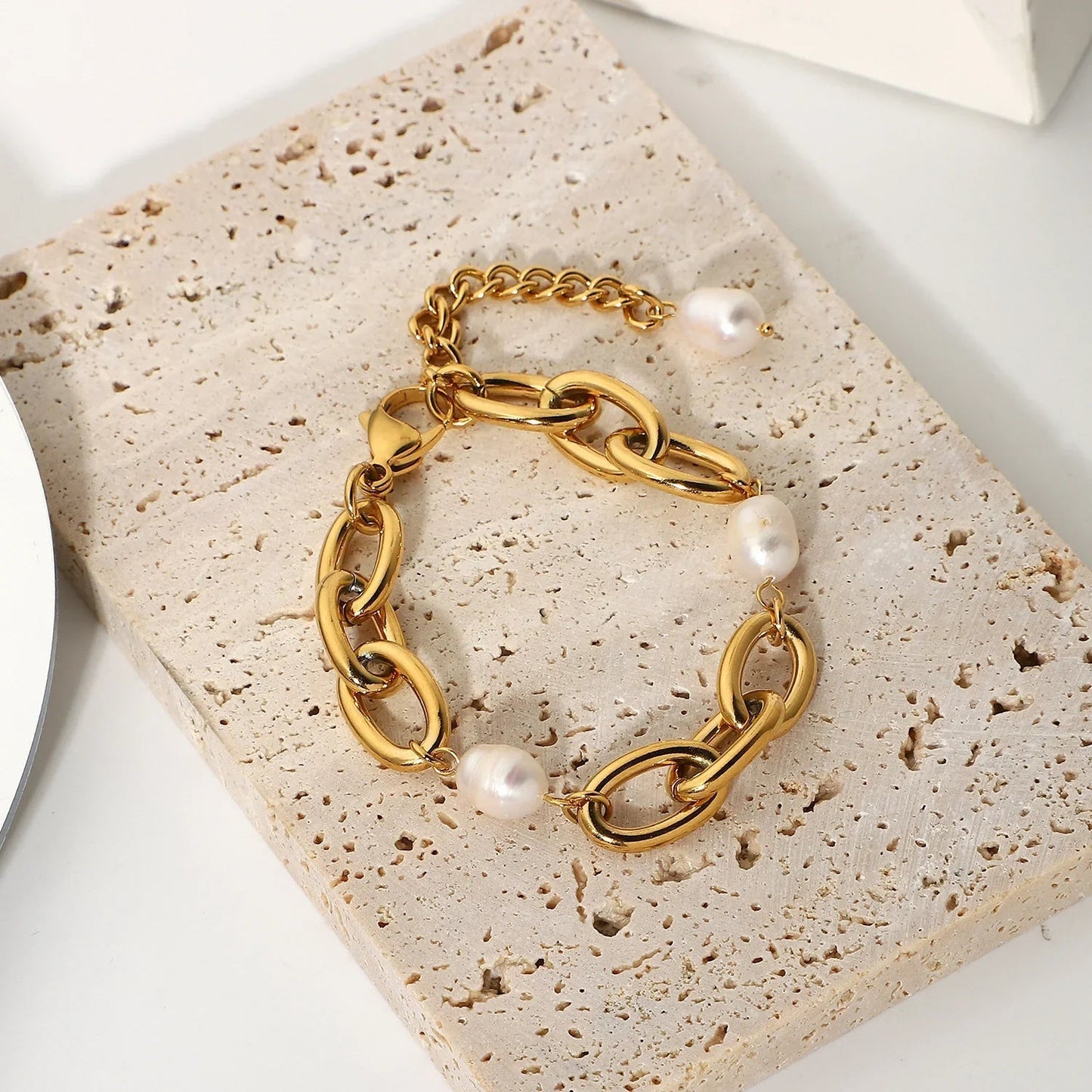 [ElanLuxe]Serafina Freshwater Pearl Bracelet