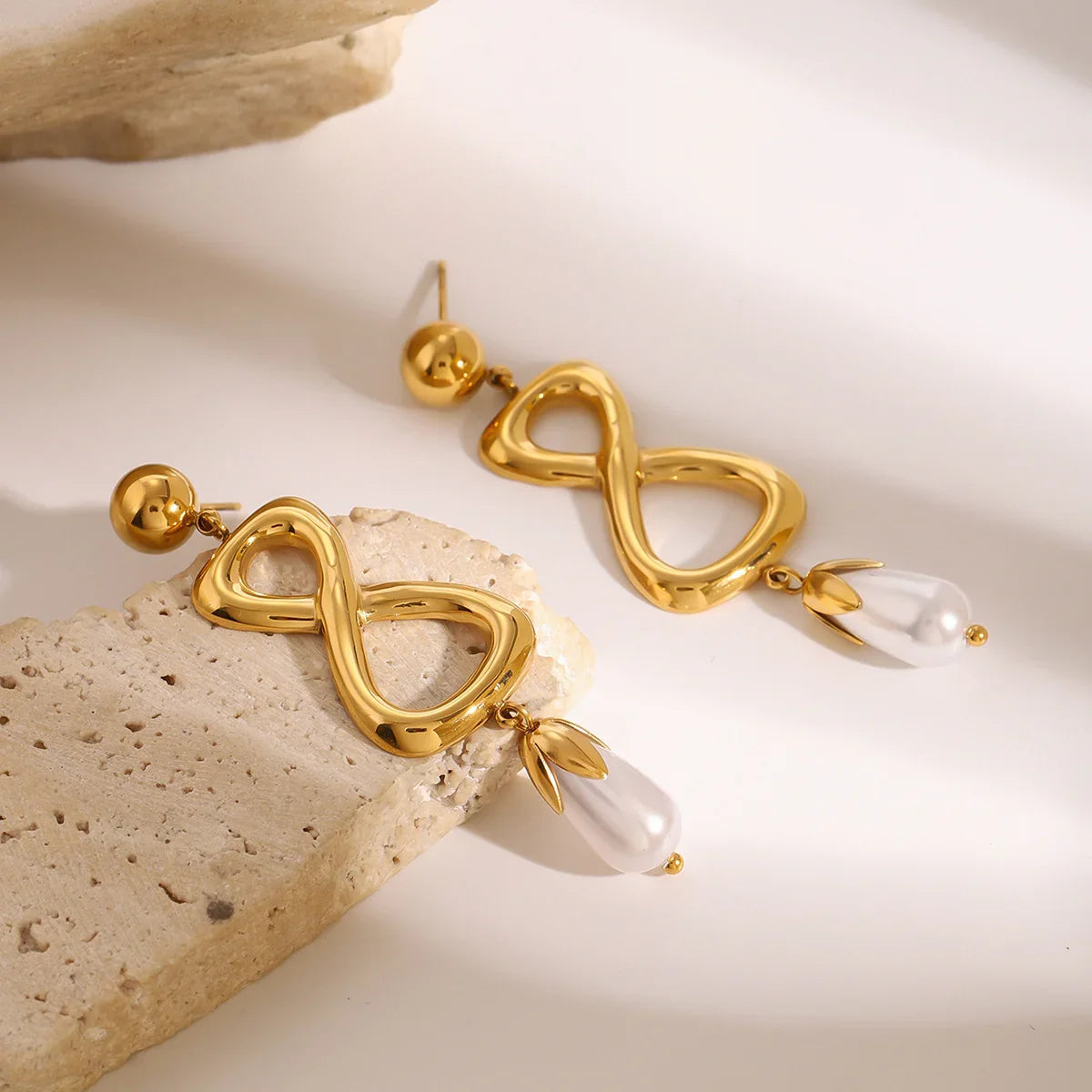 [ElanLuxe]Kaylee Freshwater Pearl Earrings