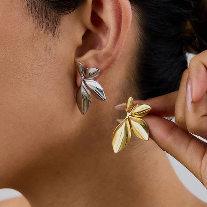 [ElanLuxe]Velle Gold Petal Earrings