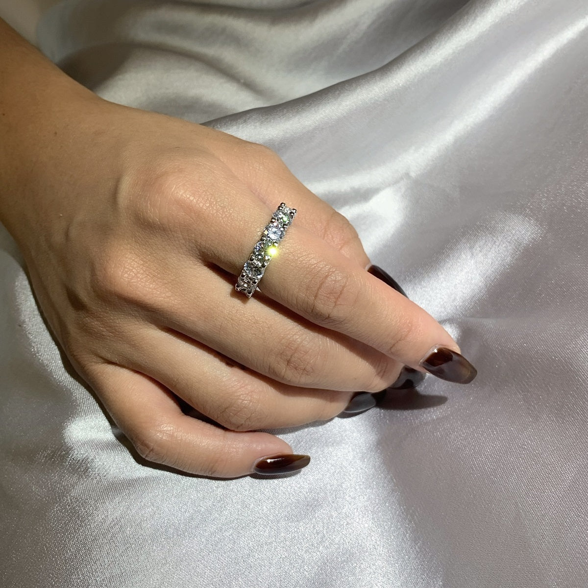 [ElanLuxe Jewelry]Gorgeous Round Cut Tennis Ring